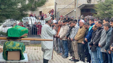Aile faciasında son nokta! Baba elinde 3 can gitti...