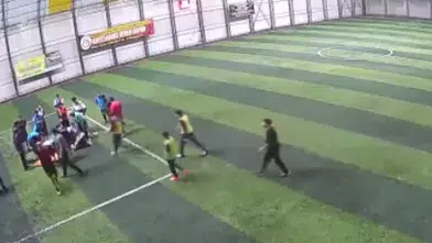 Gol sevinci yarım kaldı, ölüm sahaya indi: Kahramanmaraş'taki anlar saniye saniye kamerada...