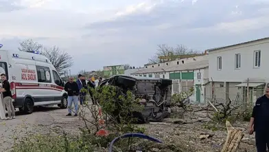 Balıkesir'de korkutan kaza! Kontrolden çıkan otomobil takla atıp ters döndü