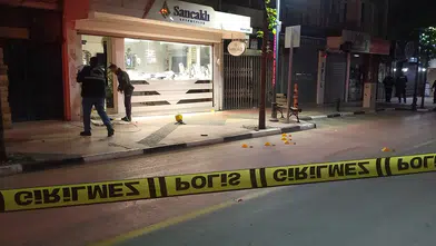 Altınları yola savurdular ama kurtulamadılar! Manisa’da film gibi operasyon