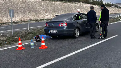 Sollama manevrası faciaya döndü! Minik yolcu ve ailesi büyük tehlike yaşadı