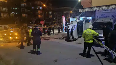 Kontrolden çıkan araç dehşet saçtı!