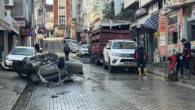 Samsun'da doğa diz çöktürdü! Sel gitti, geriye çamur ve gözyaşı kaldı