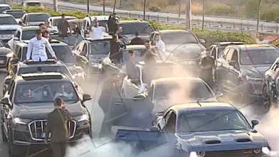 Düğün konvoyu pahalıya patladı: 7 sürücüye yüz binlerce liralık ceza!
