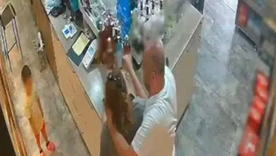 kameradan bile korkmadı: Boşanma aşamasındaki eşine dehşeti yaşattı, hem de çocuğunun gözü önünde