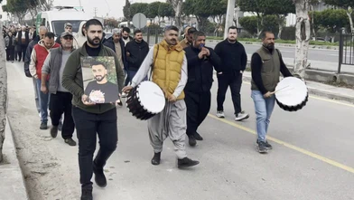 Damatlık giyemedi, tabutla uğurlandı... 27 yaşındaki gencin son yolculuğuna davul zurna eşlik etti!