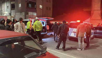 Teravih namazına giderken otomobilin çarptığı kadın hayatını kaybetti, gelini yaralandı