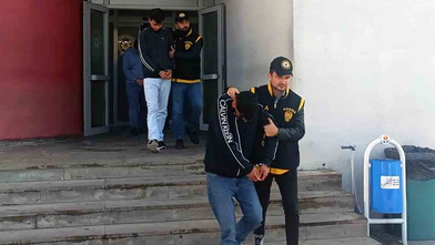 Adana'da 'Komiser Vedat' tuzağı... FETÖ korkusuyla 69 yaşındaki kadını böyle dolandırdılar!