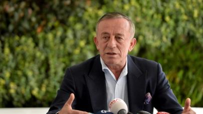 Ali Ağaoğlu dede olacak