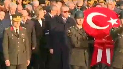 Devlet erkanı Anıtkabir'de