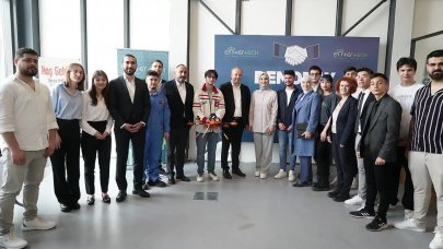 Avcılar Belediye Başkanı Turan Hançerli 13 girişimci projeyi tanıttı
