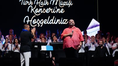 Beylikdüzü Belediyesi Halk Müziği Topluluğu'ndan ilk konser