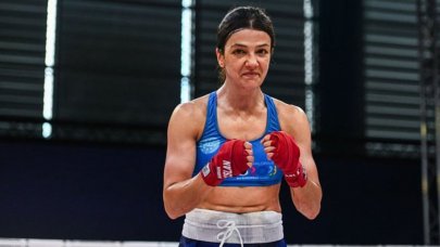 Bir altın da Emine Arslan'dan