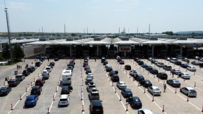 Gurbetçiler, Kapıkule'de yoğunluk oluşturdu