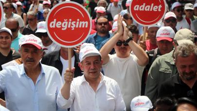 Tanju Özcan'ın 'Değişim ve Adalet' yürüyüşü başladı