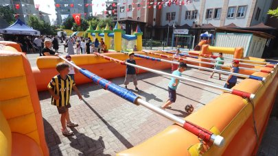 Kartallı öğrencilere yaz tatili hediyesi