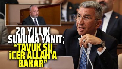 Fatih Aydoğan'ın 20 yıllık AK Parti sunumuna Suat Sarı'dan yanıt Tavuk su içer Allah'a bakar