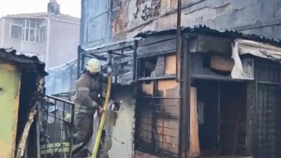 İstanbul'da iki farklı noktada aynı anda yangın