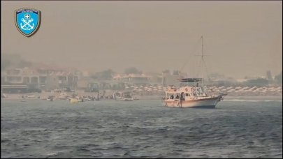 Yunanistan’dan tahliyeler sürüyor