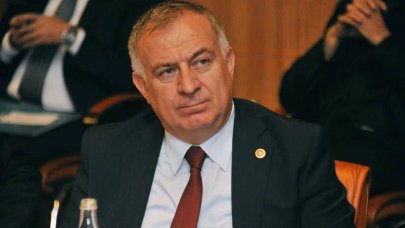 Damga yazdı, TJK meclise taşındı: Soruşturma başlattınız mı?