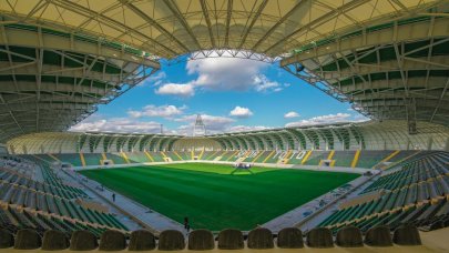 Göztepe'de stadyum krizi