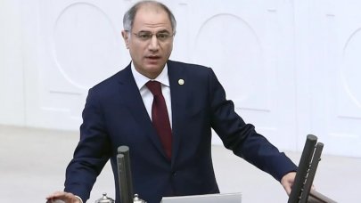 AK Parti'den 'olağanüstü kongre' açıklaması: Tabii ki değişim olacak