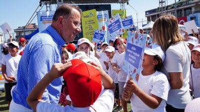 Başkan Çalık: Kendinizi geliştirmekten asla vazgeçmeyin