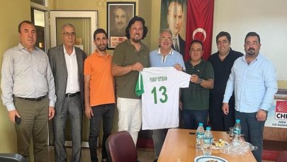 Küçük Ayasofyaspor’dan partilere ziyaret