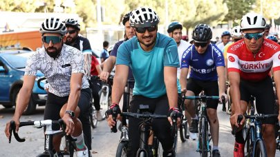 Bayram için pedalladılar