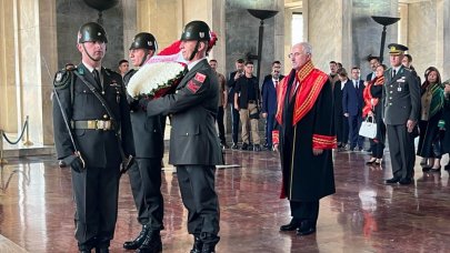Yargıtay üyelerinden Anıtkabir'e ziyaret