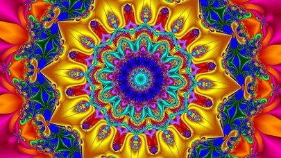 Hazırladığı paslanmaz kaleydoskop ilgiyle karşılandı