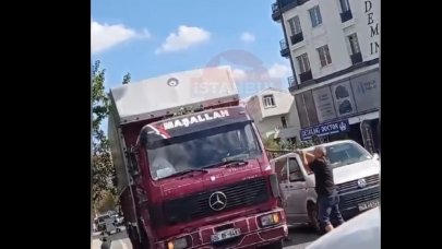 Bahçesindeki dalları kıran kamyon şoförüne saldırdı!