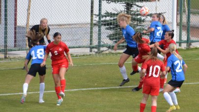 U19 Kadın Milli Futbol Takımı Estonya'yı mağlup etti
