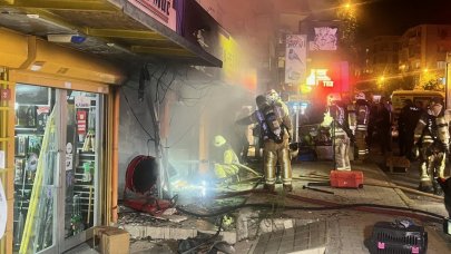 Petshopta yangın çıktı! Hayvanlar telef oldu..