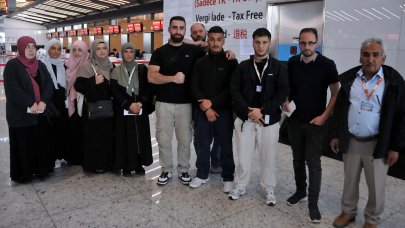 Canlarını zor kurtardılar