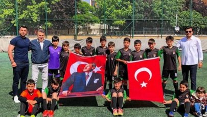 1453 Fatih Spor’dan 100. yıl mesajı
