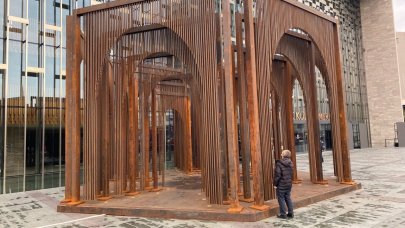 Melek Zeynep Bulut'un AKM'de sergilenen eserine yoğun ilgi