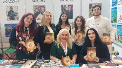 Funda Akosman okuyucularıyla buluştu