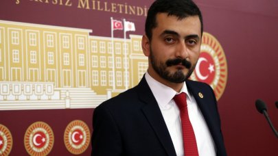 Eren Erdem’den eleştirilere yanıt: Sırttaki hançerleri çok iyi biliyorum!