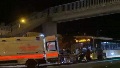 D-100'de karşıdan karşıya geçen 2 kadına İETT otobüsü çarptı