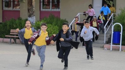 Okullar ara tatile giriyor: Son ders zili yarın çalacak