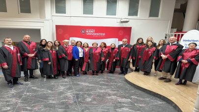 Diş hekimliği öğrencileri düzenlenen törenle beyaz önlüklerini giydi