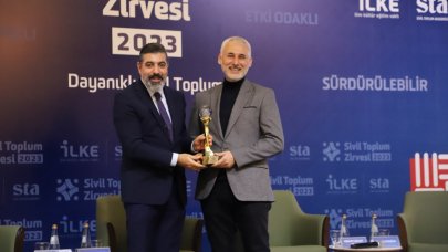 Sivil Toplum Zirvesi düzenlendi, ödüller sahiplerini buldu
