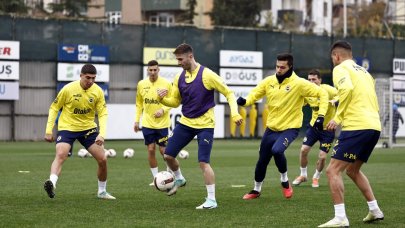 Fenerbahçe, derbi mesaisine devam etti