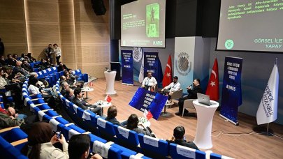 "Görsel İletişim ve Tasarımda Yapay Zeka Zirvesi" İstanbul'da yapıldı