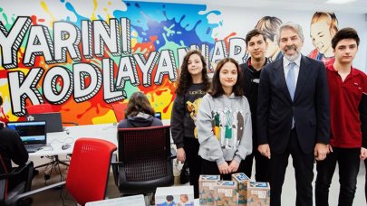 "Yarını Kodlayanlar" projesinde "2. Clubhouse yapay zeka sınıfı" açıldı