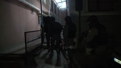 İstanbul'da terör örgütü operasyonu: 5 gözaltı