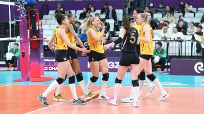 VakıfBank yarı finalde!