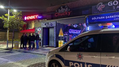 İstanbul'da gece kulübüne uzun namlulu silahla saldırı