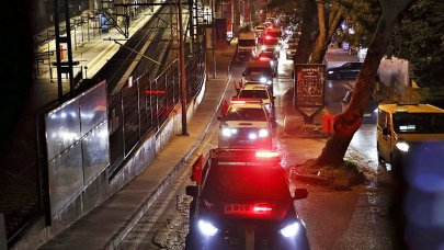 İstanbul'da 'şehitlerimiz ve Filistin için yola çık' konvoyu: Kilometrelerce uzunluğa ulaştı